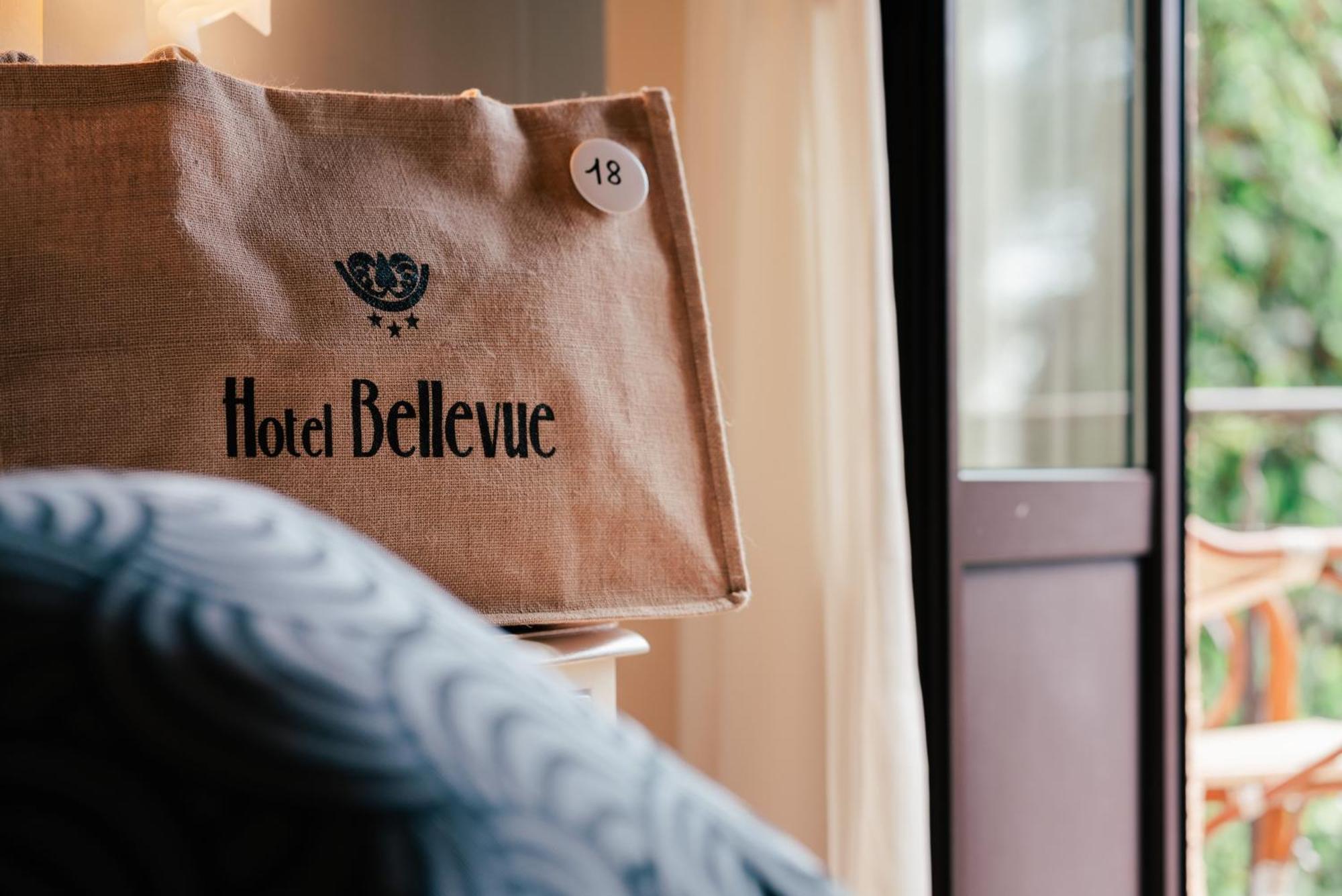 Hotel Bellevue Gardone Riviera Exterior photo
